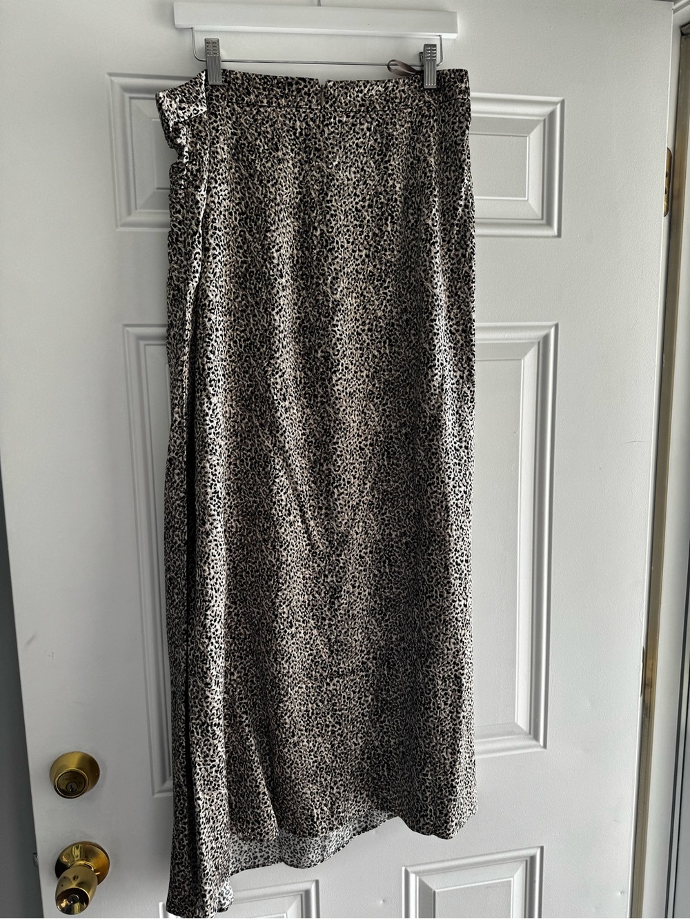 White House Black Market Black and White Leopard Print Maxi Skirt - Picture 6 of 10